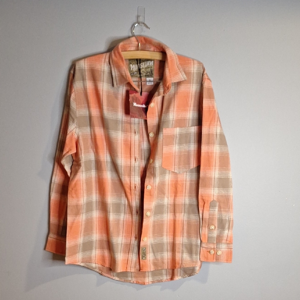 Moosejaw Women's Orange and Cream Plaid Shirt